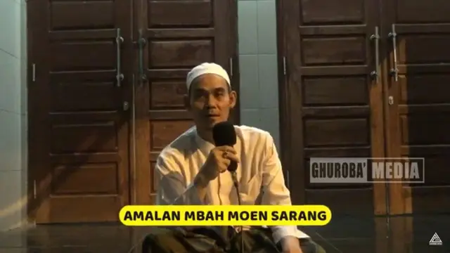 Pembina Pondok Pesantren Darul Ghuroba Al Hikmah, KH Muhammad Ridlwan Mansyur atau Gus Ridlwan