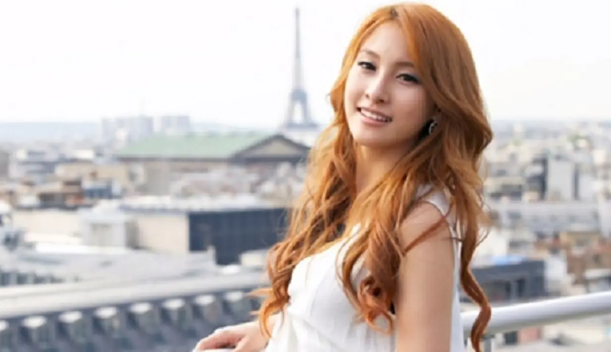 Pada 2012, Gyuri merilis sebuah lagu Daydream. Lagu ini bernuansa latin dan cocok dengan image Gyuri yang seksi. (Foto: soompi.com)