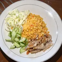 Ilustrasi nasi jagung goreng/copyrightshutterstock/skcreator