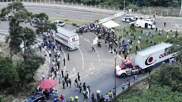 Konvoi Truk Bantuan Kemanusiaan Tiba di Perbatasan Venezuela