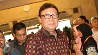 Mendagri Tjahjo Kumolo saat menghadiri rapat pleno terbuka penetapan Cagub dan Cawagub DKI Jakarta, Senin (24/10). (Liputan6.com/Immanuel Antonius)