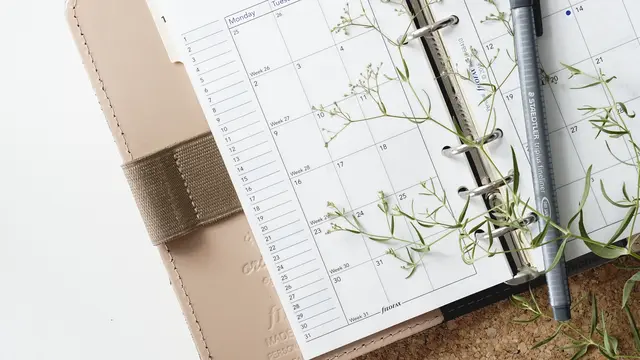 [Fimela] Kalender