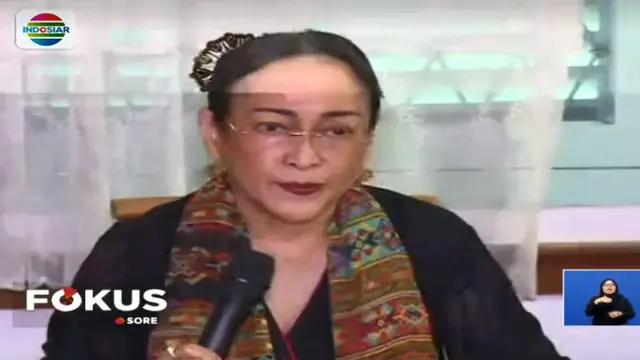 Sukmawati minta maaf kepada seluruh umat Muslim atas karya sastra puisi berjudul 'Ibu Indonesia' yang dibuatnya.