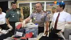 Sampai saat ini polisi masih melakukan penyelidikan dengan memeriksa pemilik perusahaan dan menutup kegiatan ke tiga binatu tersebut.