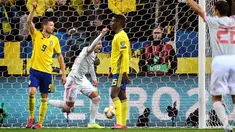 Striker Spanyol, Rodrigo berselebrasi usai mencetak gol ke gawang Swedia pada pertandingan Grup F Piala Eropa 2020 di Friends Arena di Stockholm (15/10/2019). Spanyol bermain imbang 1-1 dan memastikan diri lolos ke putaran final Piala Eropa 2020. (Anders Wiklund/TT News Agency/AFP)