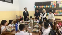 Makan Bergizi Gratis Perdana Tanpa Susu di Jakarta, Jubir PCO: Tidak Wajib