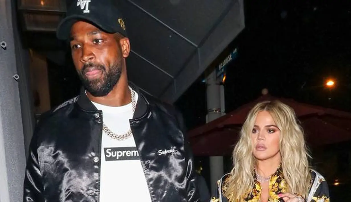 Khloe Kardashian dan Tristan Thompson kini tengah berusaha untuk move on usai skandal perselingkuhan yang terjadi beberapa bulan lalu. (gotpap/Bauer-Griffin/GC Images/E!)