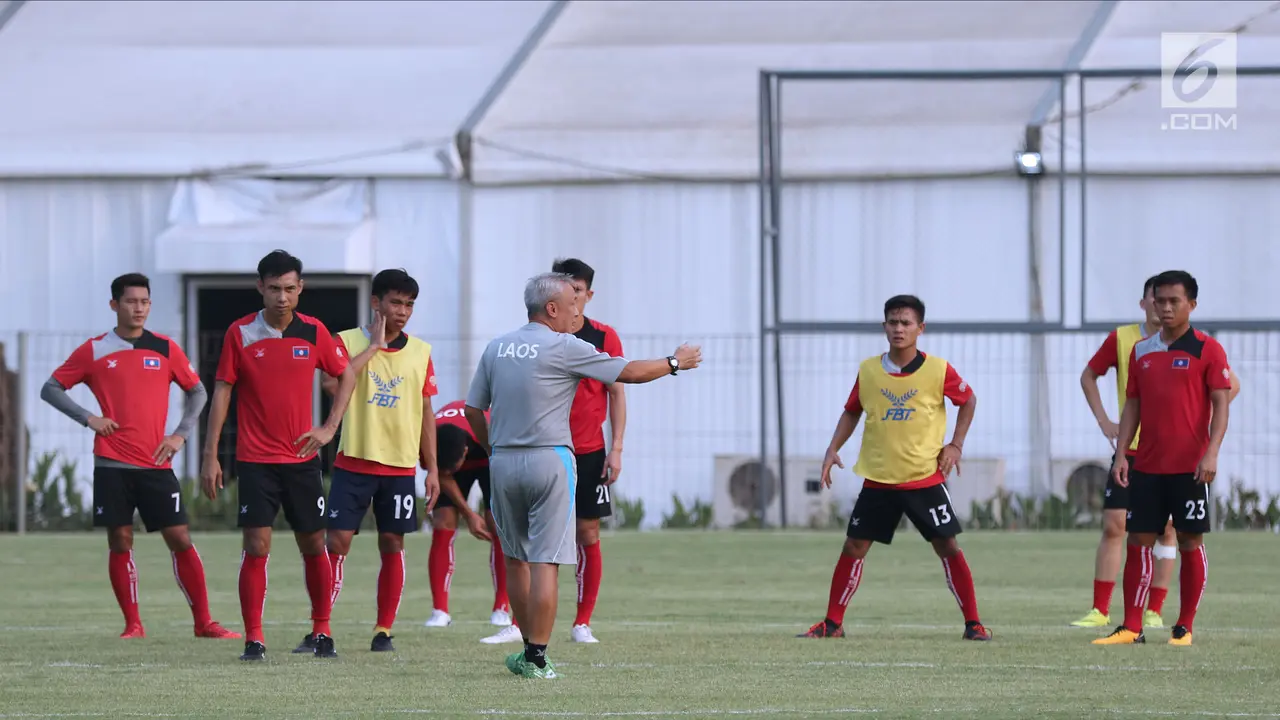 Tantang Indonesia, Timnas Laos Gelar Latihan Terbuka