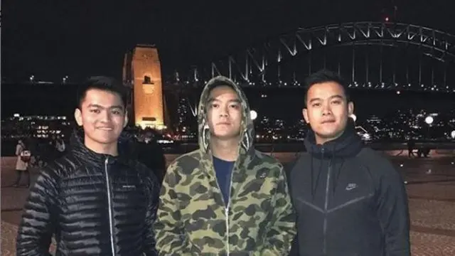 5 Kenangan Manis Boy William dengan Mendiang Adiknya, Raymond Hartanto
