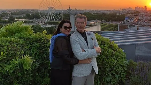 Pierce Brosnan dan Keely Shaye