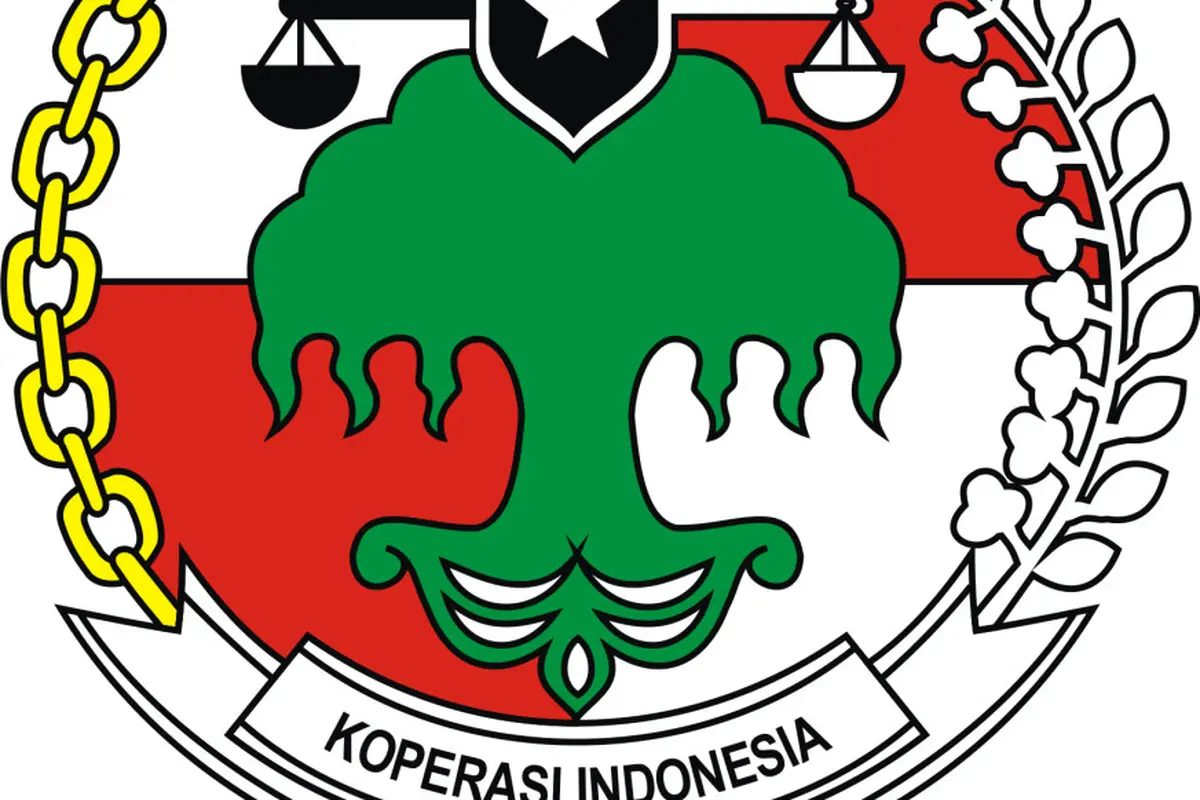 Badan Usaha Milik Negara atau BUMN dinilai tak bisa berbadan hukum koperasi karena berbeda prinsip.