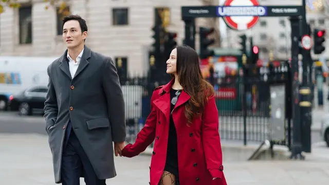 Jalan-Jalan ke London, Ini 6 Pemotretan Mike Lewis dan Janisaa Pradja