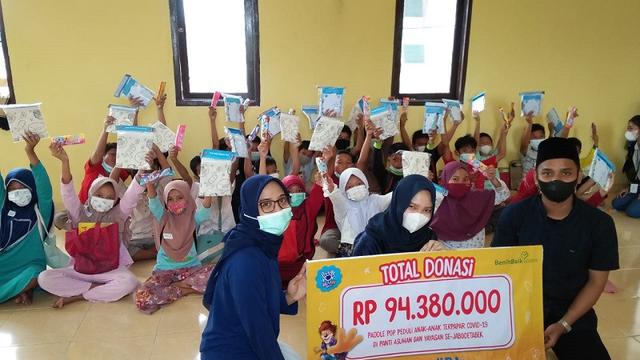 Kotak Main Paddle Pop