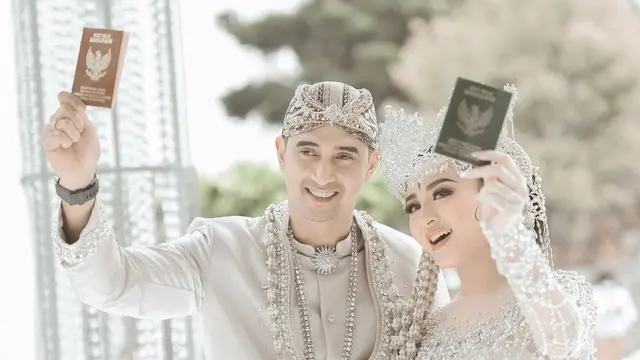 [Fimela] Ali Syakieb dan Margin Wieheerm