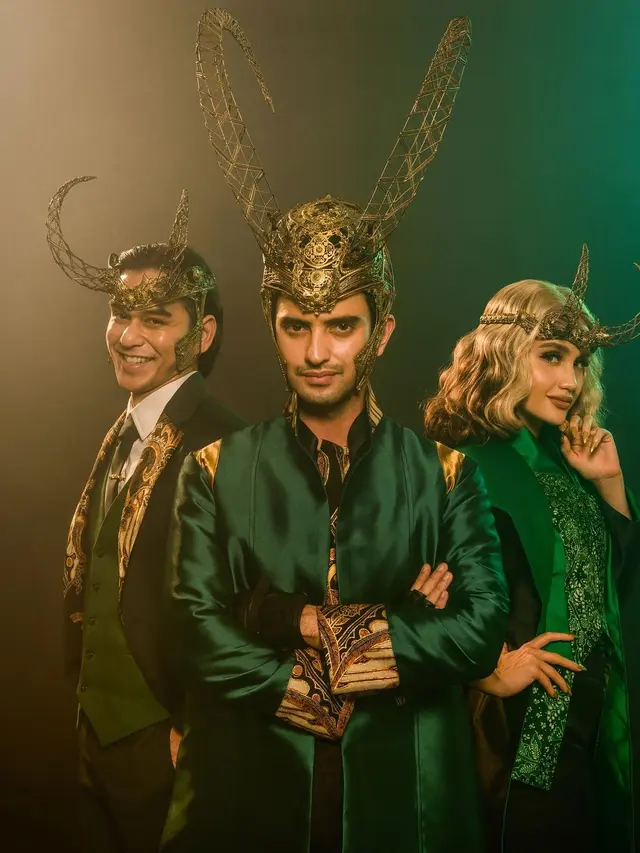 6 Gaya Cinta laura, Rangga Azof dan Omar Daniel Dandan Ala Loki, Kompak Pakai Batik