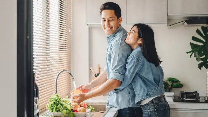 Tunjukkan Sisi Romantis Nggak Biasa, 4 Karakter Pria dalam Drama Korea Ini yang Diharapkan Ada pada Pasangan