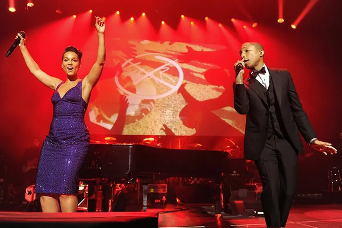 Pharrell Williams Minta Bantuan Alicia Keys Jadi Mentor The Voice