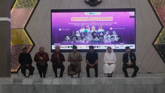 Piimpinan Cabang (PC) Fatayat Nahdlatul Ulama (NU) Kabupaten Garut, Jawa Barat mengadakan Festival Toleransi antar tokoh umat beragama. (Liputan6.com/Jayadi Supriadin)
