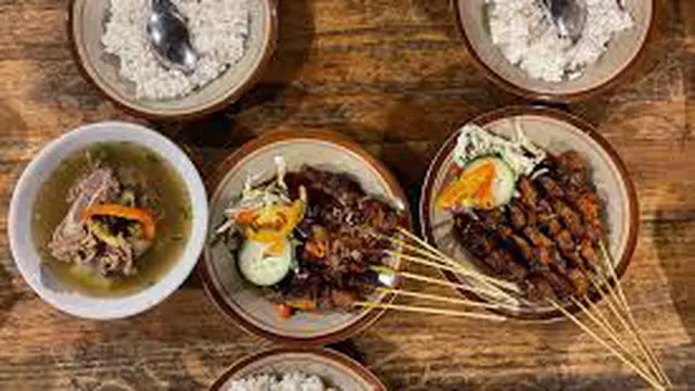 Warung Sop & Sate Sapi Pak Bayu