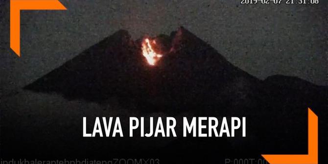 VIDEO: Rekaman Gunung Merapi Luncurkan Lava Pijar