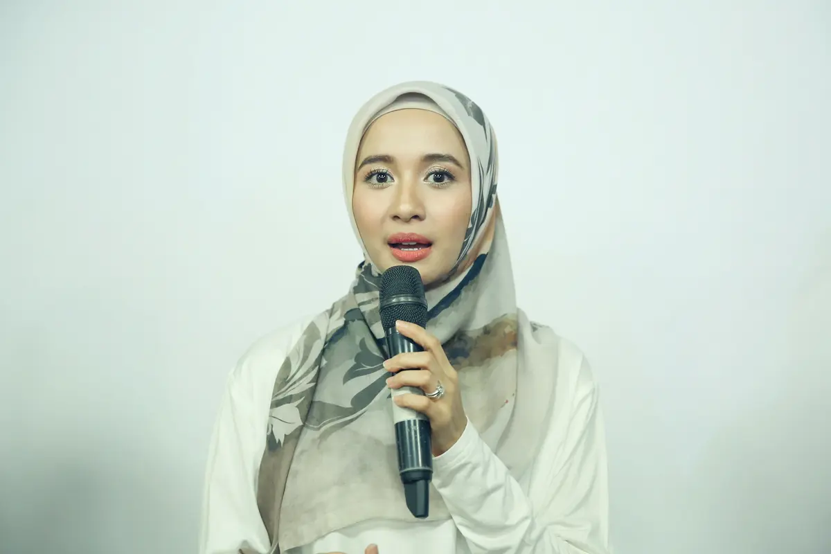 [Fimela] Laudya Cynthia Bella