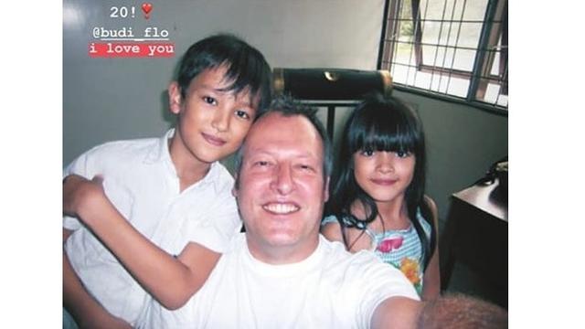 6 Foto Masa Kecil Mawar De Jongh Bukti Cantik Sedari Dulu Hot Liputan6 Com