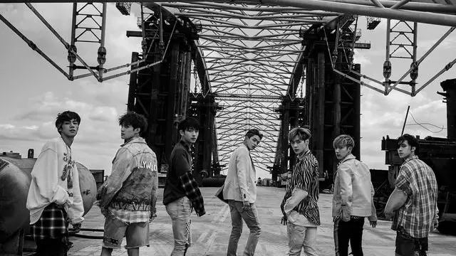 8 Momen Kenangan Lucas dengan Member NCT dan WayV, Resmi Keluar dari Grup