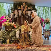 Potret siraman 7 bulanan Afifah anak Hetty Koes Endang (Sumber: Instagram/@hke57)