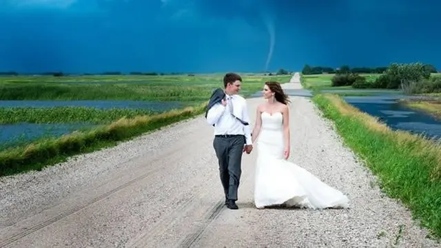 Foto Prewedding Paling Ekstrem (sumber: Huffingtonpost)