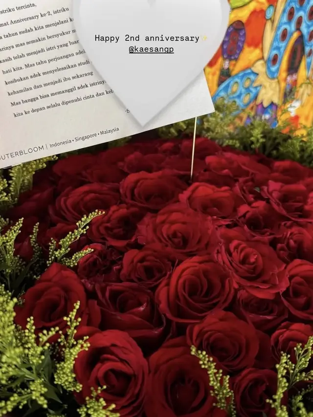 Anniversary Pernikahan dan Ulang Tahun k-28 Erina Gudono. [@erinagudono].