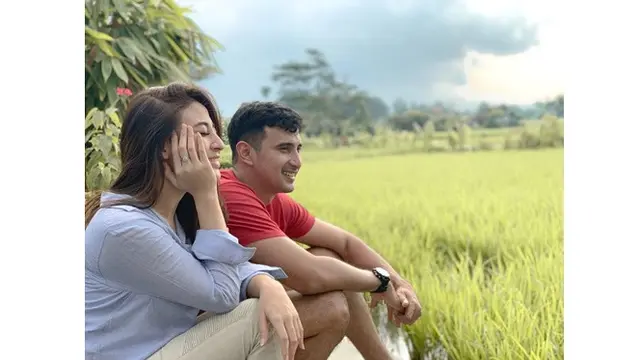 Rayakan Ultah Bareng, Ini 7 Momen Manis Ali Syakieb dan Margin yang Makin Mesra