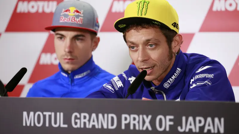 Maverick Vinales dan Valentino Rossi