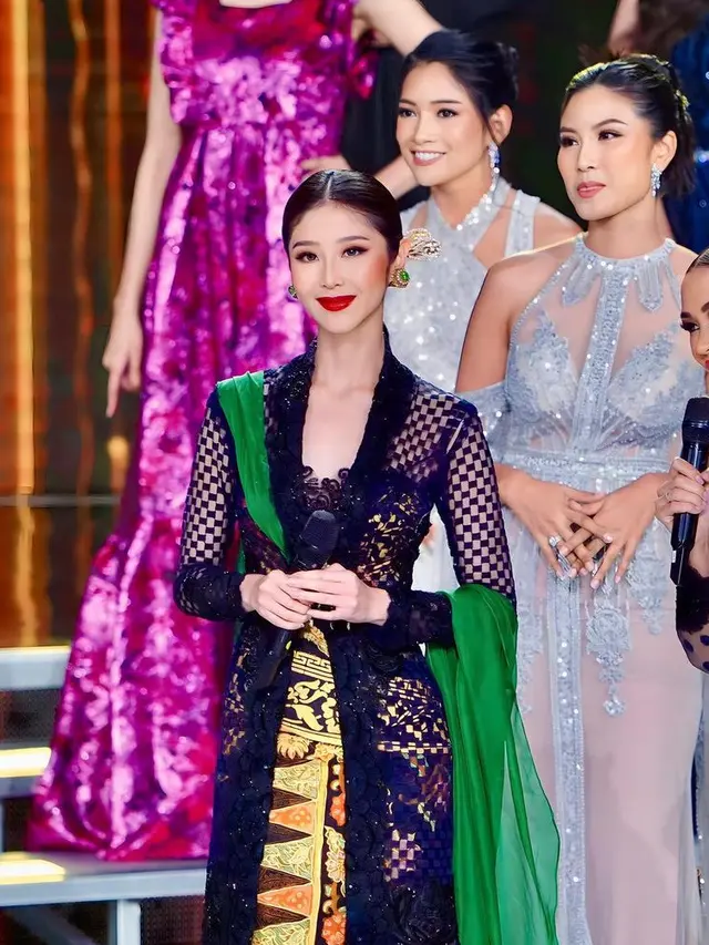 Putu Ayu Saraswati Puteri Indonesia Lingkungan 2020 yang Baru Dilamar Arsyah Rasyid. [@ayusarasw]