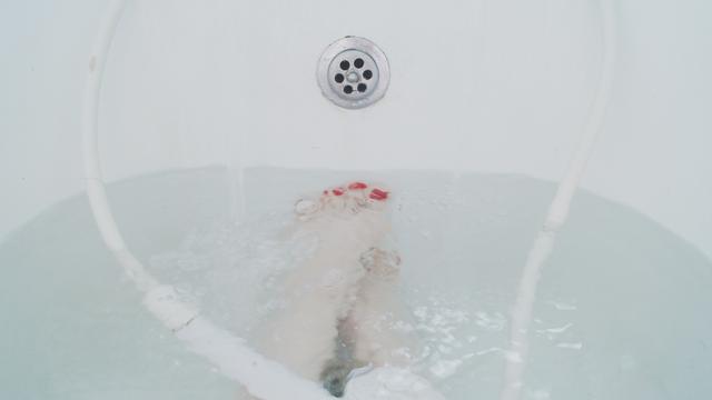 Cara mandi bersih setelah haid yang benar