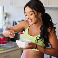 Makan terlalu cepat ternyata menimbulkan beberapa resiko penyakit, apa saja?/copyright pexels/Nathan Cowley