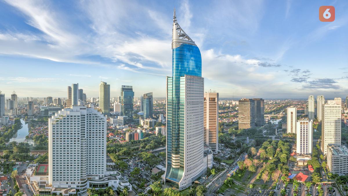 Wisma 46: Bangunan Ikonik dengan Sertifikasi Green Building, Ini Rahasianya!