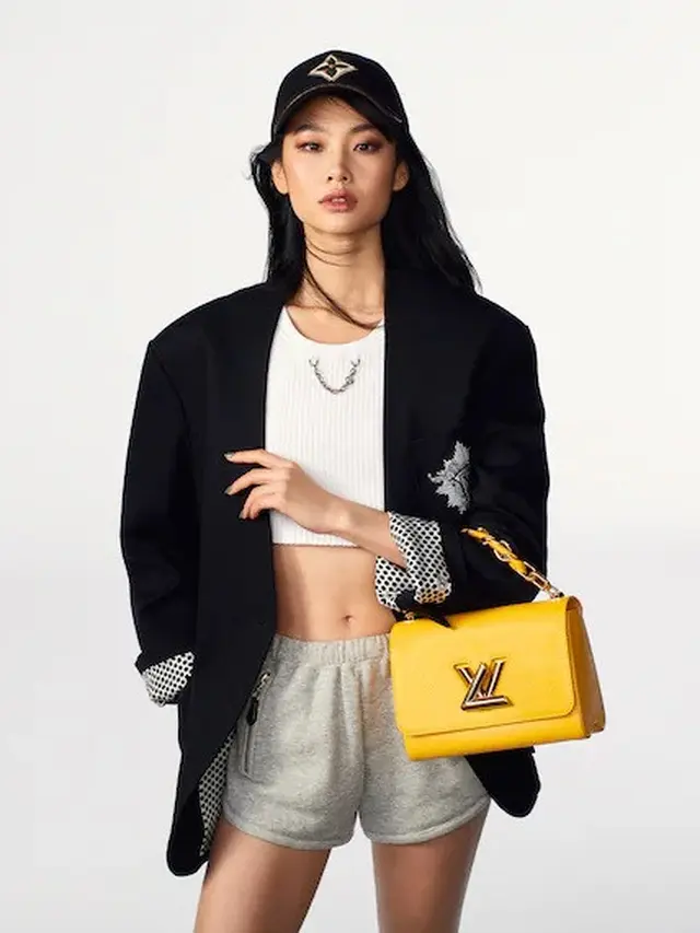 Setelah Suksesan Squid Game, HoYeon Jung Tampil Memukau sebagai Wajah Terbaru Brand Mewah Louis Vuitton untuk Global