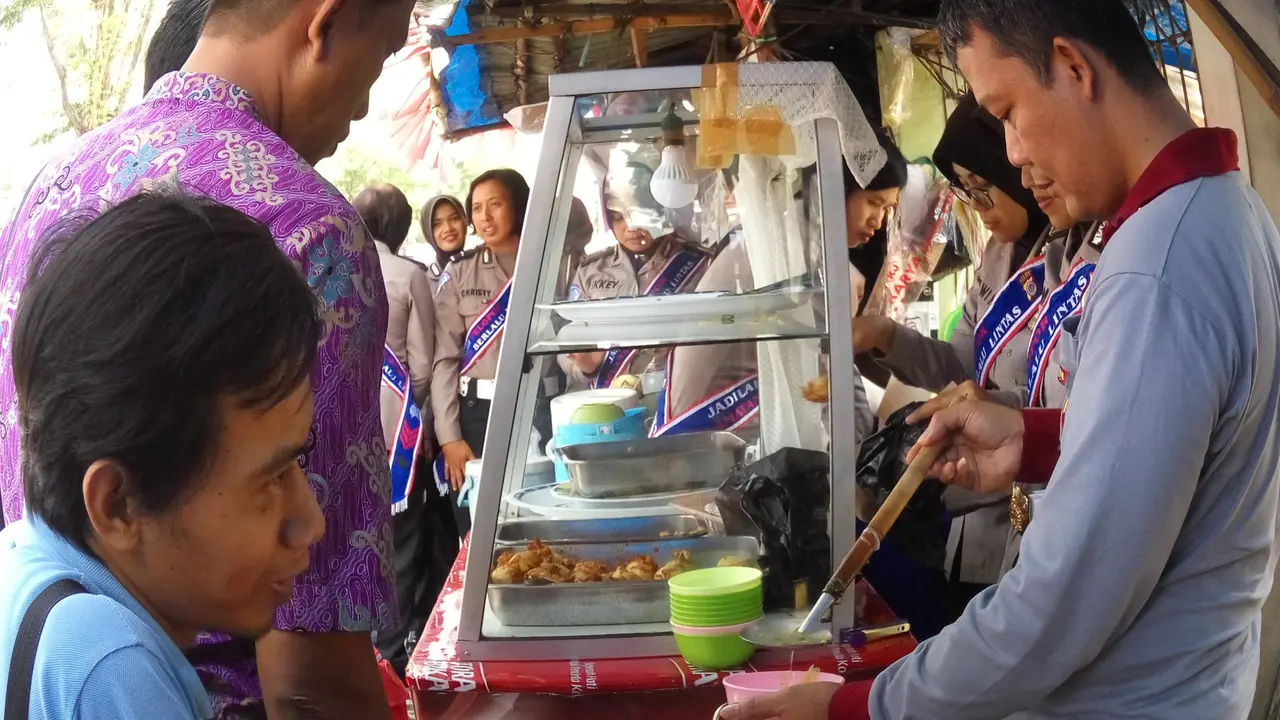 Perdana di Indonesia, Polres Sleman Buka Warung Makan Dibayar Doa