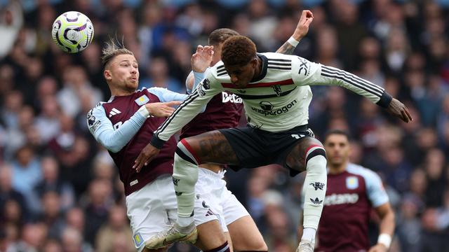 Matty Cash dan Marcus Rashford - Aston Villa Vs Manchester United di Premier League 2024/2025
