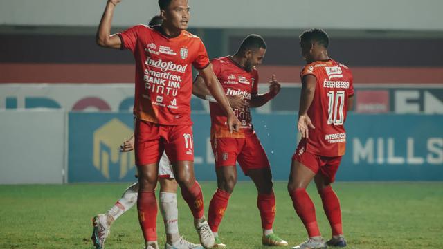 Bali United Vs Persis Solo