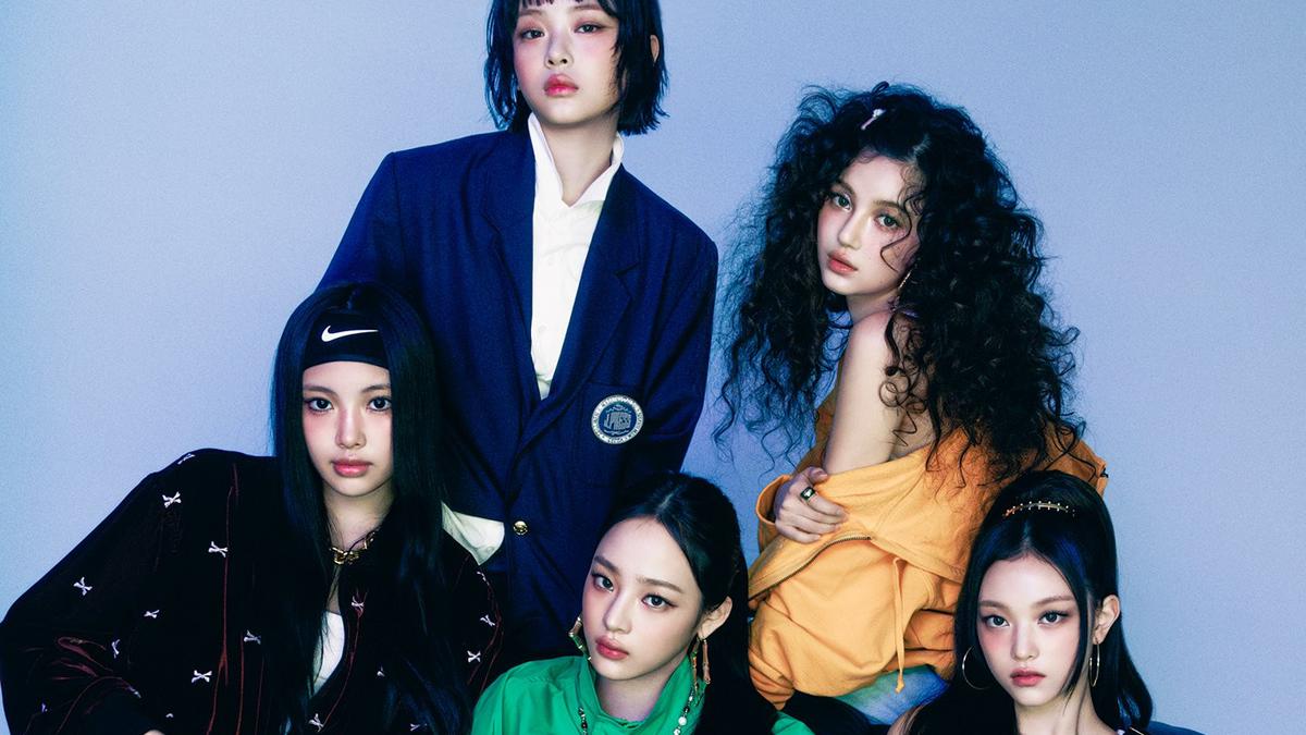 ADOR Serahkan Daftar Lagu Album Baru NewJeans ke Pengadilan, Lempar Kode Comeback