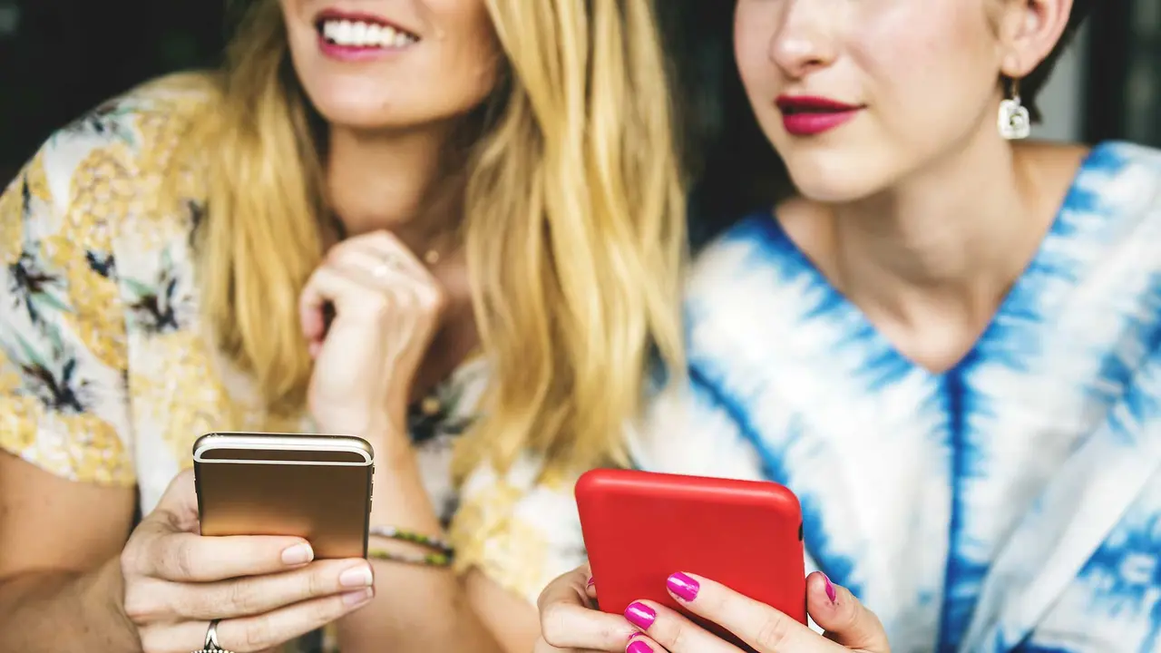 [Bintang] Harga Oppo F7 Rp 4,2 Juta, Langsung Mau Ganti Smartphone Baru Nggak?