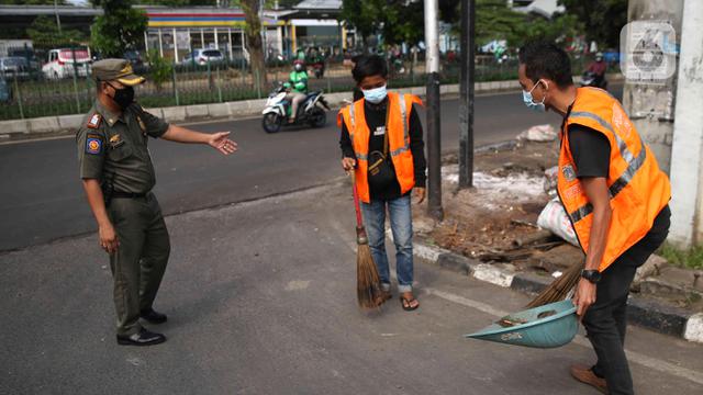 FOTO: Pemerintah Perpanjang Masa PPKM se-Indonesia