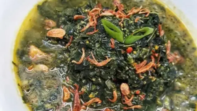 Resep gulai daun singkong tanpa santan. (dok. Cookpad @dyanska)