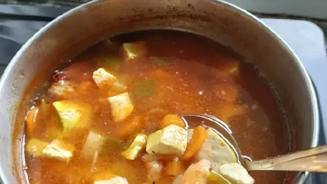 Sup Tomat Udang Tahu