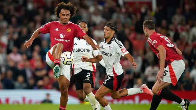 Debut Manis Joshua Zirkzee Antar Manchester United Menang atas Fulham