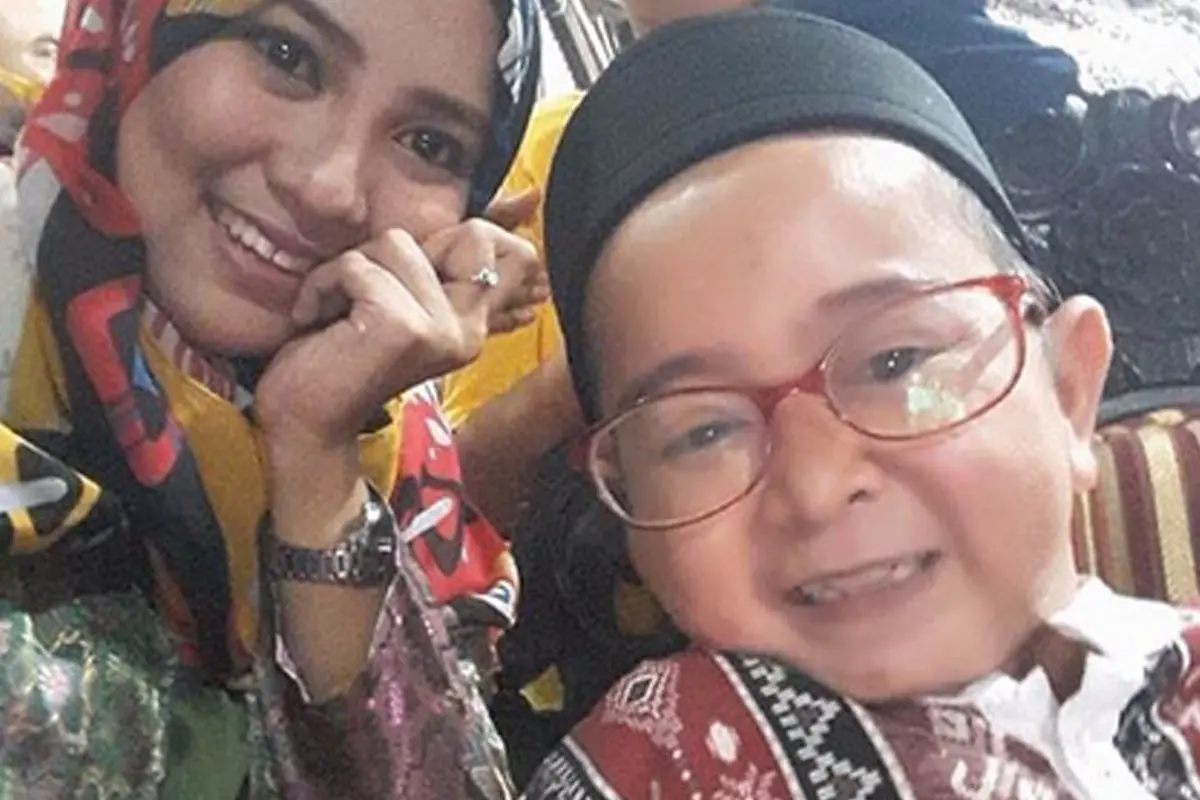 [Bintang] Daus Mini dan Sharyani
