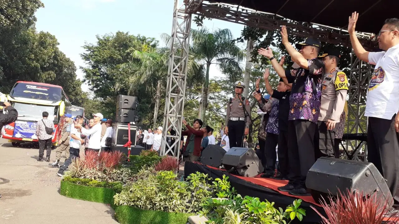 Mudik Gratis, 1.580 Warga Kabupaten Tangerang Diberangkatkan Serentak ke 4 Provinsi