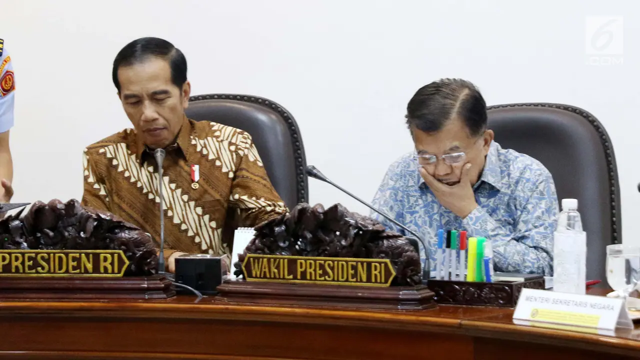 Rapat Terbatas Jokowi Bahas Pengaturan Transportasi Online