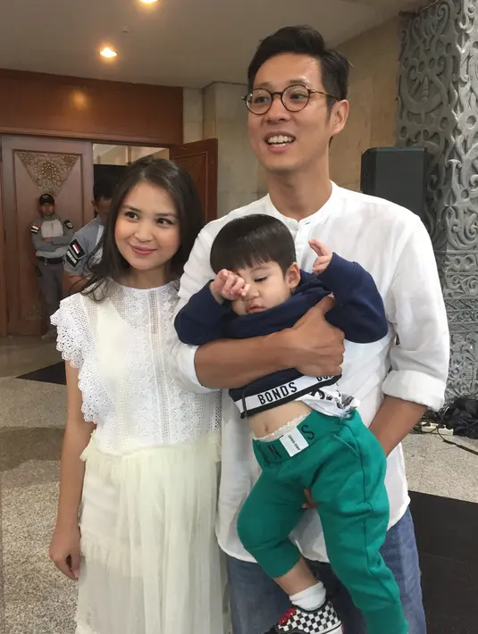 Putri Titian dan Junior Liem